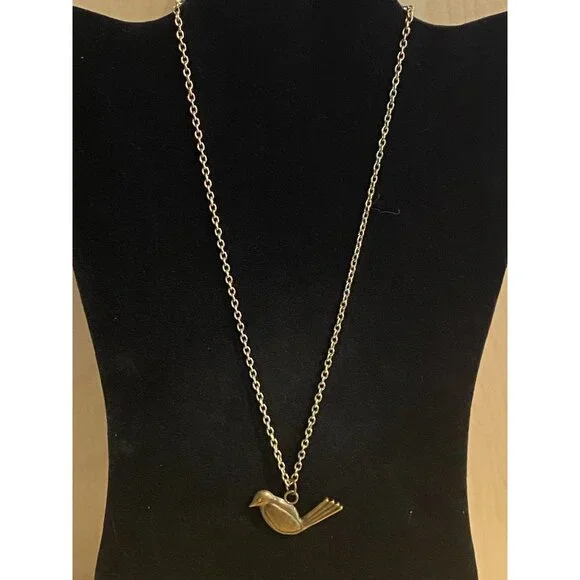 Vintage Bird Pendant Necklace 18" Gold Tone Chain Cute & Quirky Statement Jewelr - Picture 2 of 5